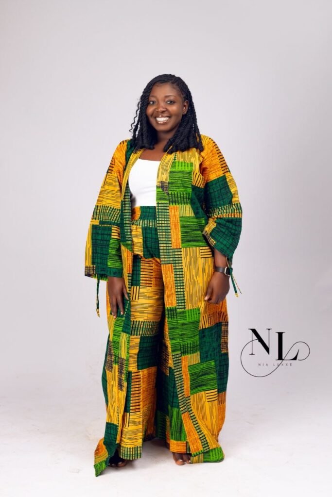 Nia 2 piece with drawstring 2